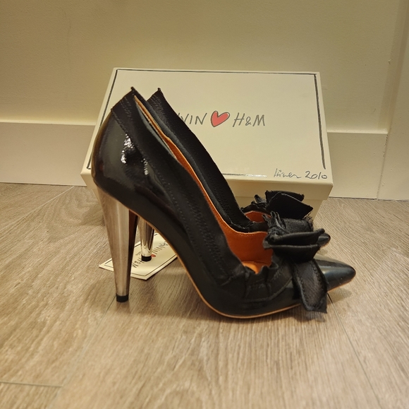 NEW Lanvin x H&M black ribbon bow leather heels - Picture 5 of 7
